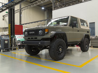 The FJ Company - LT73 V8 Green - Assembly